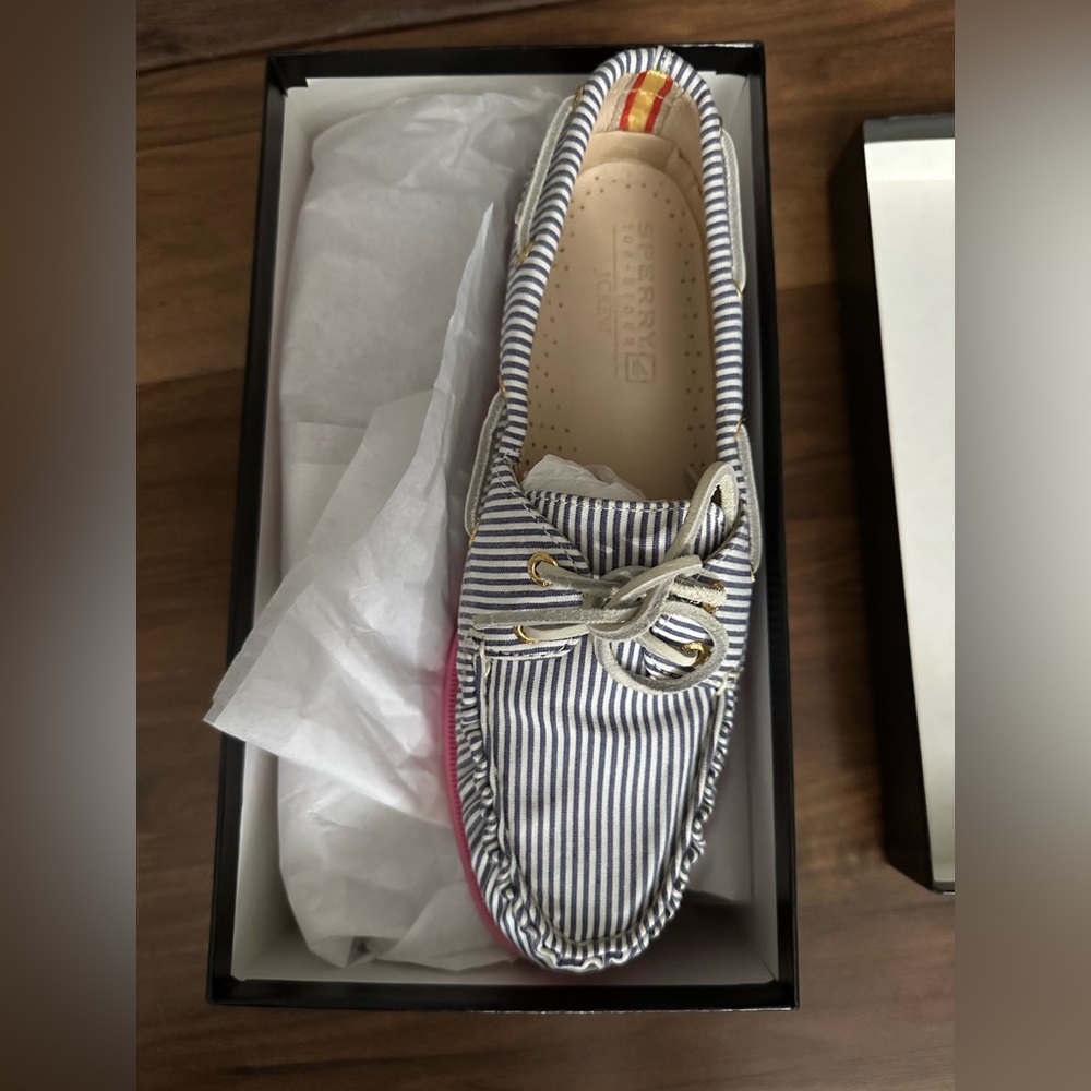Sperry Stripped Tops!